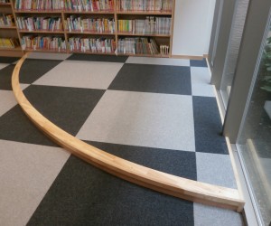 どくしょのひろば